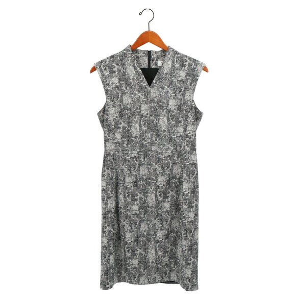 MM LaFleur The Aditi Dress Crackle Black White Sleeveless V-Neck 8 - Picture 4 of 7